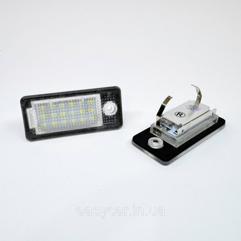 Штатна LED-підсвітка номерних знаків Audi A3 / S3, A4 / S4 B6, A4 / S4 B7, A6 / C6, A8 / S8, Q7, RS4 Штатна LED-підсвітка номерних знаків Audi A3 / S3, A4 / S4 B6, A4 / S4 B7, A6 / C6, A8 / S8, Q7, RS4