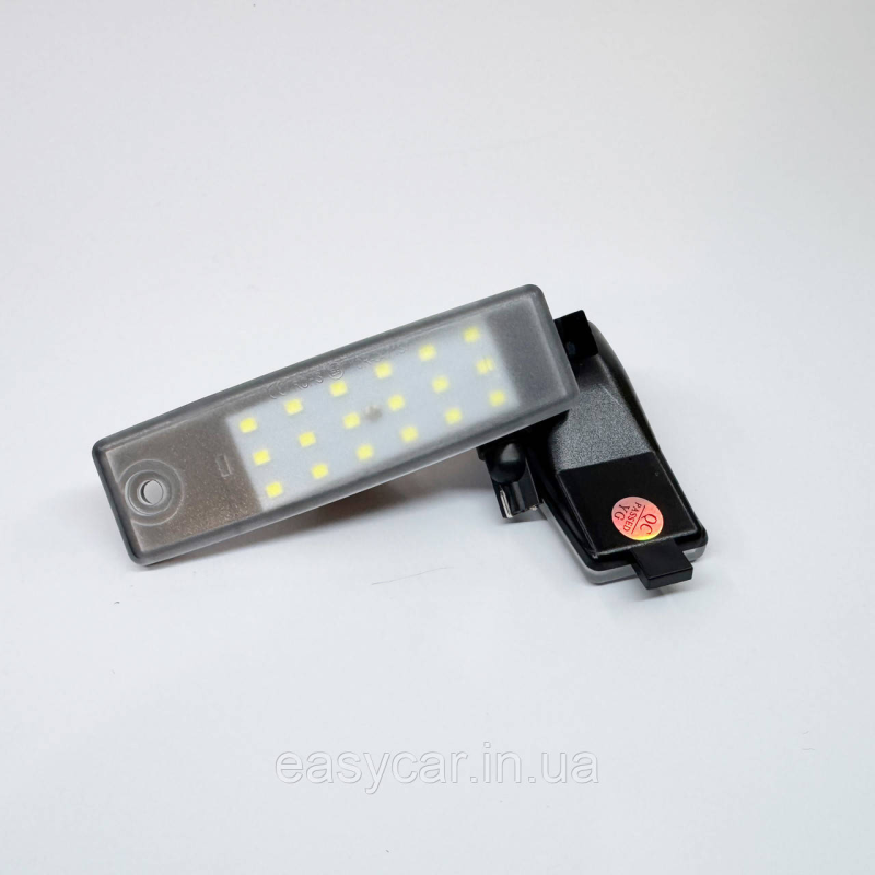 Штатна LED-підсвітка номерних знаків Toyota Harrier, Highlander, Land Cruiser 200