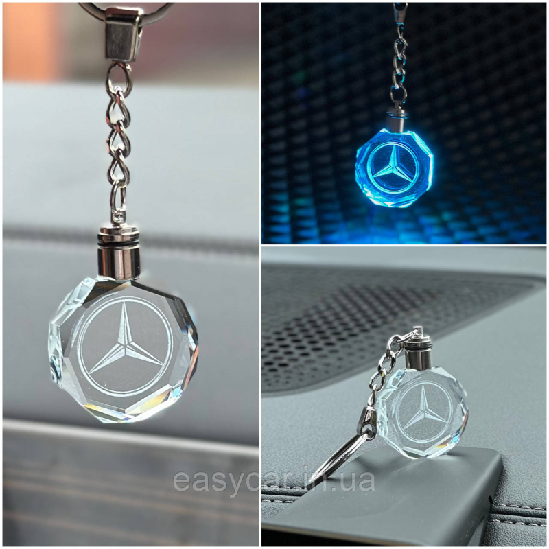 Брелок Crystal з різнокольоровою підсвіткою MERCEDES-BENZ Брелок Crystal з різнокольоровою підсвіткою MERCEDES-BENZ