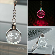 Брелок Crystal з різнокольоровою підсвіткою SUBARU