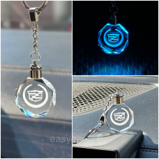 Брелок Crystal з різнокольоровою підсвіткою CADILLAC