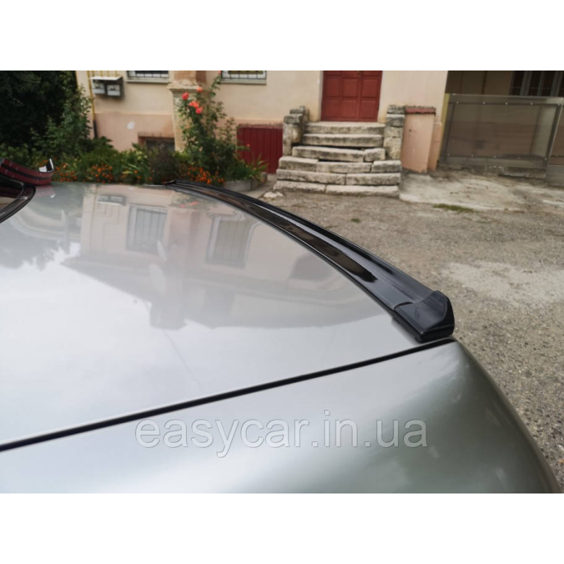 Лип спойлер універсальний 1,5м Чорний Лип спойлер універсальний 1,5м Чорний