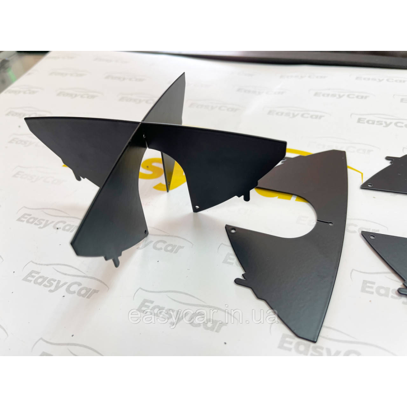 Хрести для фар Hella Black на BMW E30/32/34 КРАШЕНІ Хрести для фар Hella Black на BMW E30/32/34 КРАШЕНІ